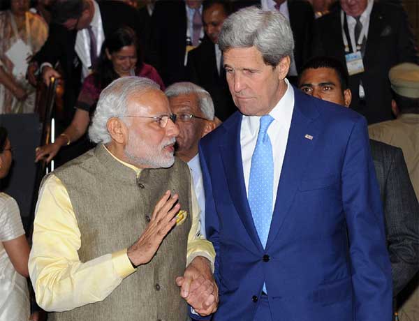 The Prime Minister, Narendra Modi with the US Secretary of State, John Kerry at the 7th Vibrant Gujarat Global Summit 2015, 1 The Prime Minister, Narendra Modi with the US Secretary of State, John Kerry at the 7th Vibrant Gujarat Global Summit 2015, in Gandhinagar, Gujarat on January 11, 2015.