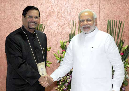 PM holds meetings with Guyanese president, Mauritius minister 1 Prime Minister Narendra Modi meeting the Vice Prime Minister of Mauritius Showkutally Soodhun, in Gandhinagar, Gujarat