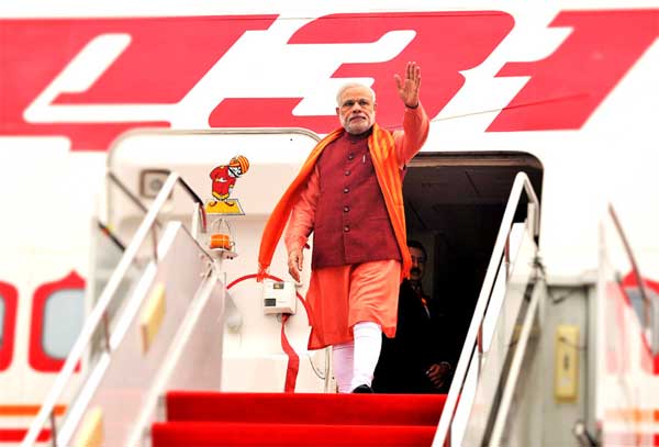 The Prime Minister, Narendra Modi arrives at Xi’an Xiangyang International Airport, in China on May 14, 2015. 1 The Prime Minister, Narendra Modi arrives at Xi’an Xiangyang International Airport, in China on May 14, 2015.