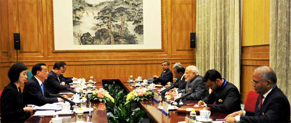 India, China ink 24 agreements 1 15sign_mou