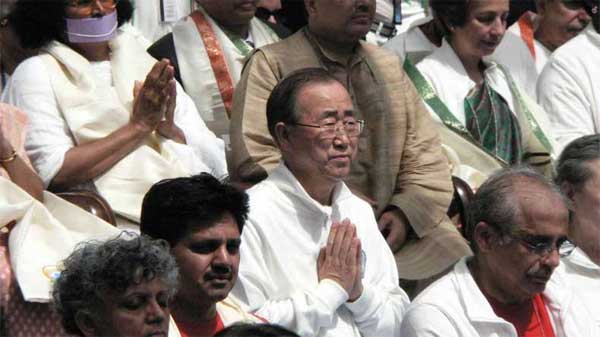 Yoga Day launched at UN; Ban says way to life of dignity 1 22ban_ki_moon_yoga_day
