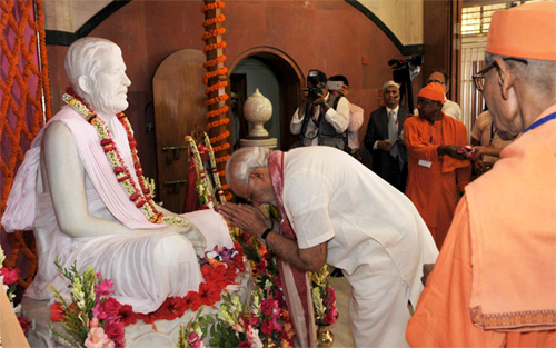 Prime Minister Narendra Modi visits Ramakrishna Mission in Dhaka, Bangladesh 1 Prime Minister Narendra Modi visits Ramakrishna Mission in Dhaka, Bangladesh