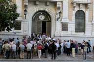 Greece reveals new debt deal, pensioners line up at banks 1 02greece_pensioners
