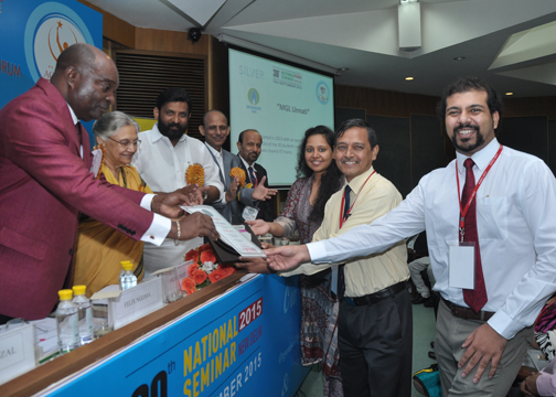 Oil India Limited wins the 2nd Pt. Madan Mohan Malaviya Silver Award for Best CSR Practices in Education, 2015 1 Sri Dilip Kumar Das (Head- Public Relations, OIL) along with the OIL team receiving the 2nd Pt. Madan Mohan Malaviya Silver Award for Best CSR Practices in Education, 2015 from Mrs. Sheila Dixit, Ex- Chief Minister of Delhi and H. E. Mr. Felix Ngoma, Ambassador, The Republic of Congo in India
