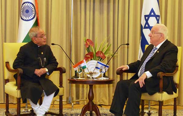President, Pranab Mukherjee meeting the President of Israel, Reuven Rivlin, at President House, Jerusalem 1 The President, Pranab Mukherjee meeting the President of Israel, Reuven Rivlin, at President House, Jerusalem on October 14, 2015.