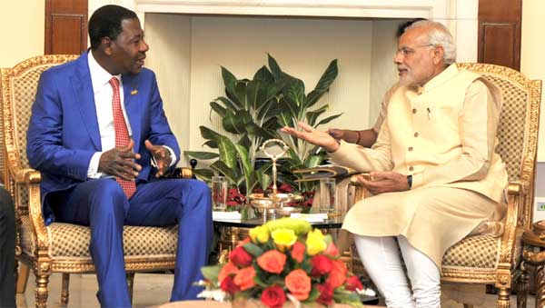 Prime Minister, Narendra Modi meeting the President of the Republic of Benin, Dr. Boni Yayi, during the 3rd India Africa Forum Summit 1 The Prime Minister, Narendra Modi meeting the President of the Republic of Benin, Dr. Boni Yayi, during the 3rd India Africa Forum Summit, in New Delhi on October 28, 2015.