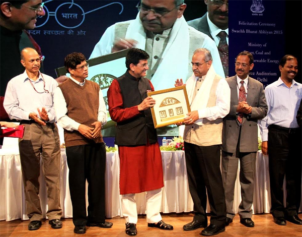 NTPC felicitated for contribution to Swachh Vidyalaya Abhiyan 1 03ntpc_award