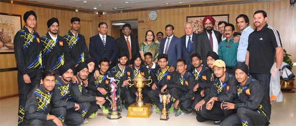 PNB Junior Hockey Team Wins Nehru Hockey Tournament 1 24pnb_award