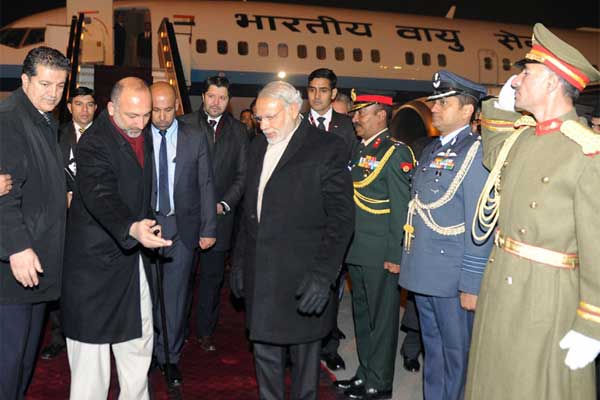 Prime Minister, Narendra Modi being welcomed on his arrival at Kabul, in Afghanistan on December 25, 2015. 1 Prime Minister, Narendra Modi being welcomed on his arrival at Kabul, in Afghanistan on December 25, 2015.
