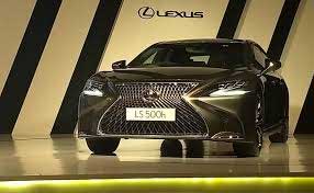 Lexus India launches LS500h 1