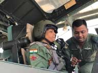 RAKSHA MANTRI TAKES TO SKIES IN AN IAF SU-30 MKI 1 17sukhoi