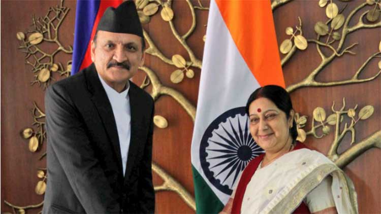 Sushma meets Prachanda in Nepal 1 02sushma meets prachanda