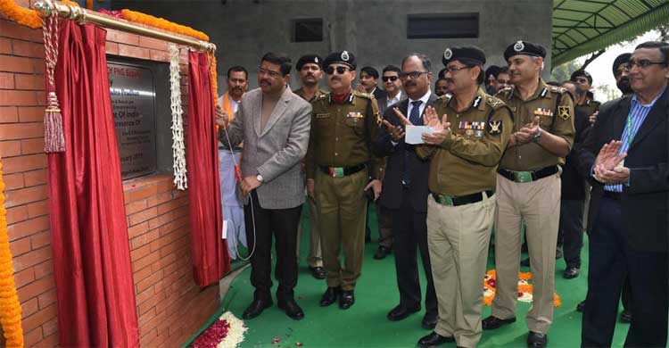 Dharmendra Pradhan inaugurates PNG Supply in BSF Campus, Chhawla 1 11pradhan inaug