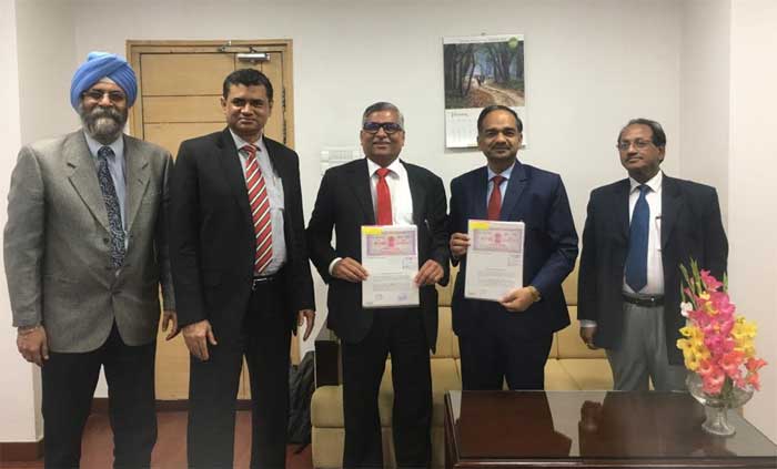 PFC PROVIDES A FINANCIAL ASSISTANCE OF RS. 50,200 CR. TO UP 1 26pfc csr