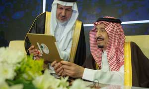Saudi King sacks military chiefs 1 27saudi king