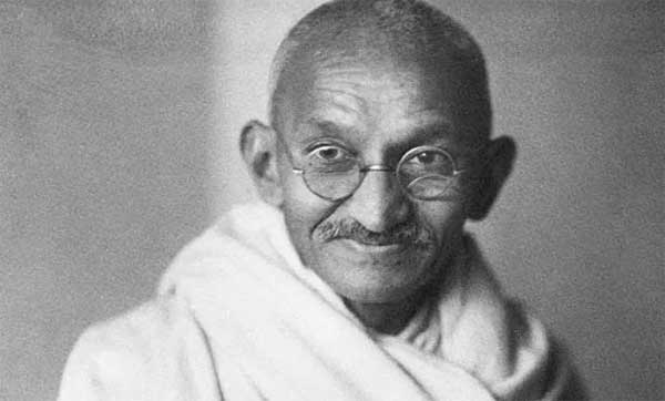 Signed Gandhi photo fetches $41,000 at US auction 1 10mahatma gandhi