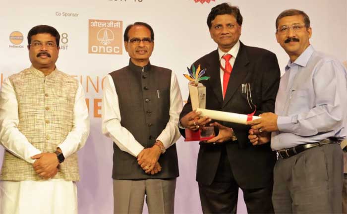 NHPC wins laurels at India Pride Awards 2017-18 1 29powergrid award