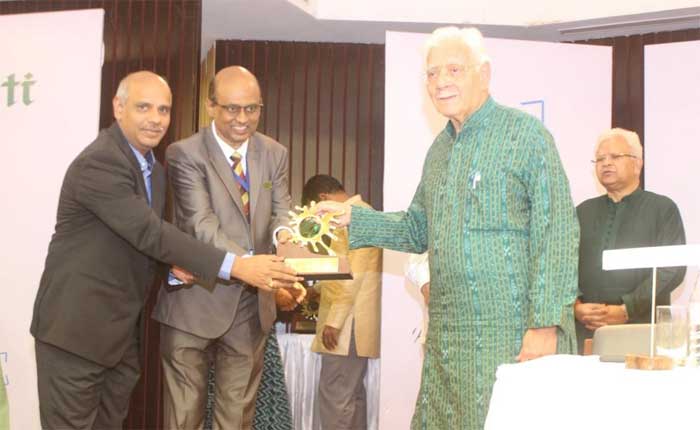 MRPL wins Srishti Good Green Governance Award in Indian Manufacturing sector 1 26mrpl award