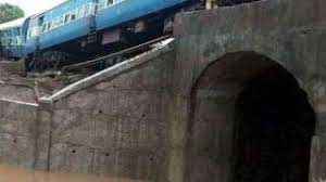 Mumbai trains hit as bridge part crashes 1 03train bridge