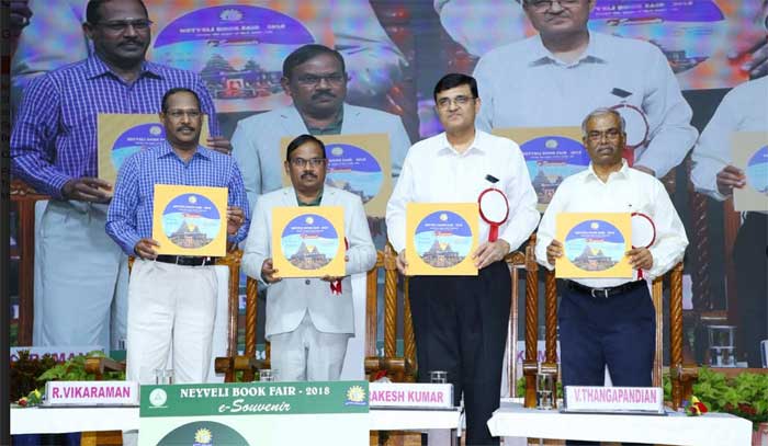 DISTRICT COLLECTOR PROPOSES SETTING UP OF A SMALL SCALE BOOK FAIR ON ALL DAYS AT NEYVELI 1 09nlc inaug