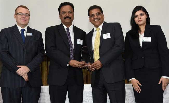 SBI bags ‘Mobile Banking Initiative of the Year Award in India’ for YONO 1 18sbi award