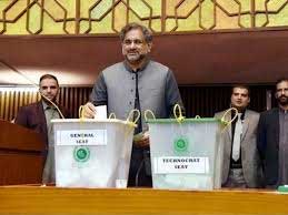 32 killed as Pakistan votes to elect new government 1 25voting in pakistan
