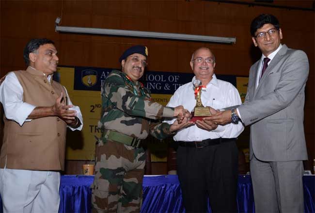 CMD, NBCC CONFERRED ‘AMITY LEADERSHIP AWARD’ AWARD 1 11nbcc award
