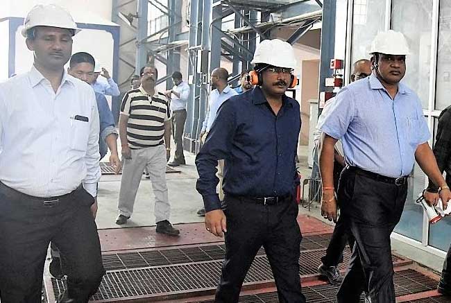 Nikhil Kumar Jain, Director (Personnel) NHPC visits Loktak Power Station 1 04nikhil nhpc
