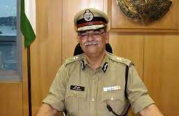 New CBI chief Rishi Kumar Shukla takes charge 1 04new cbi officer