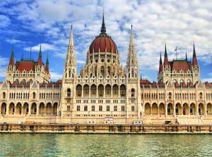 Witness grandeur of Hungary's Parliament in Delhi 1 14hungary parliament