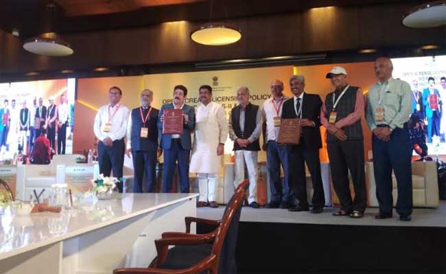 OIL signs contracts for the Oil blocks awarded in OALP II & III 1 17oil mou