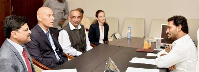 Australian delegation, Israeli envoy call on Andhra CM 1 26australian delegation