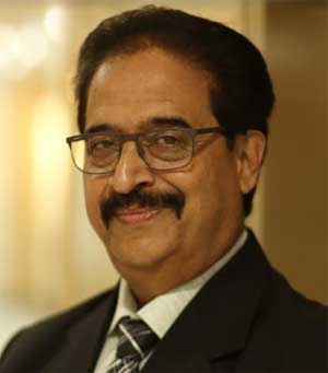 Dr. Ashutosh Karnatak assumes charge as Chairman & Managing Director, GAIL 1 01gail director