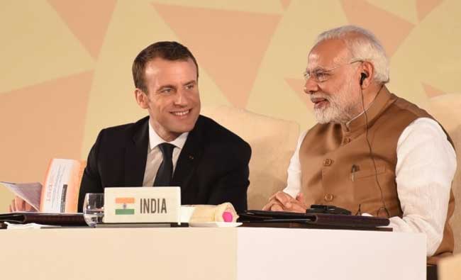 Modi in France: Macron speaks against 'third party' interference in Kashmir 1 23modi with french pres