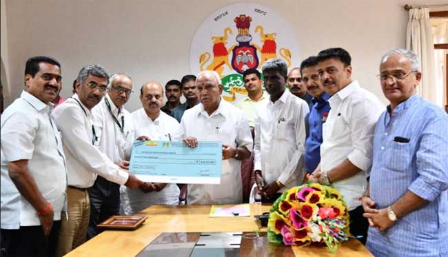 MRPL donates Rs.5 Crore to Chief Minister’s Relief Fund 1 23mrpl csr