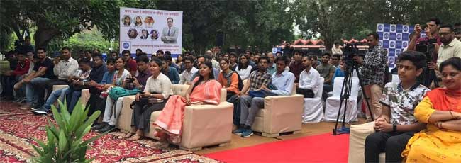 Choice of subjects is the basis of success in UPSC exam: Sanjay Kothari, Secretary to the President of India 3 26dynamite2