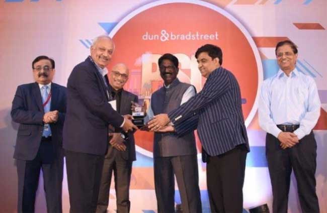 HPCL bags ‘Best Navratna’ under Manufacturing Category at Dun & Bradstreet PSU Awards 2019 1 30hpcl award