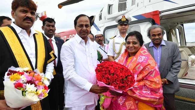 Tamilisai Soundararajan sworn in as Telangana Governor 1 08telangana governor