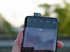 Forget Pegasus, camera on your Android phone can spy on you 1 21phone camera