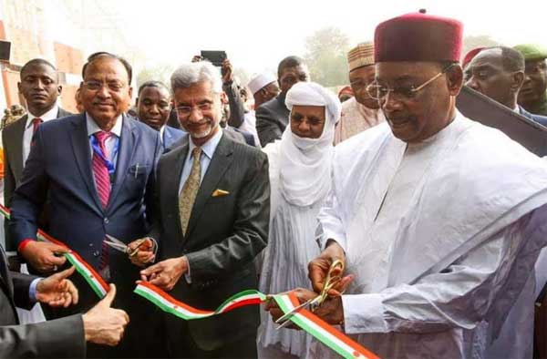 INDO-NIGER FRIENDSHIP PROJECT IN NIGER INAUGURATED 1 india niger mou