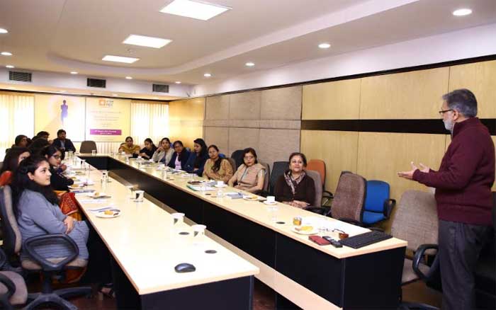 REC organizes a talk on “Mindfulness” for women employees 1 rec conf