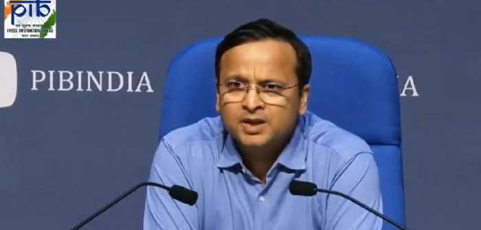 Asymptomatic persons acting as corona carriers a big challenge: Ministry 1 08health lov