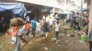 Odd-Even scheme at Azadpur mandi on the brink of failure 1 15mandi