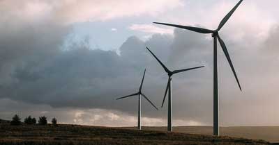 Ministry for Investments, Masdar ink deal for 500 MW wind farm 8 04wind