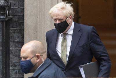 Johnson to chair emergency meeting amid int'l flight bans to UK 1 22boris jonshon