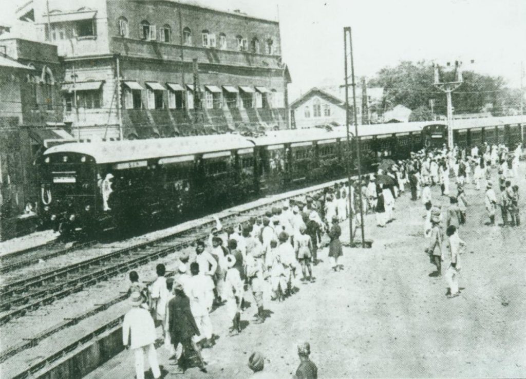170 years ago, Mumbai-Thane train set in motion India's railway saga 5 Mumbai Thane train2