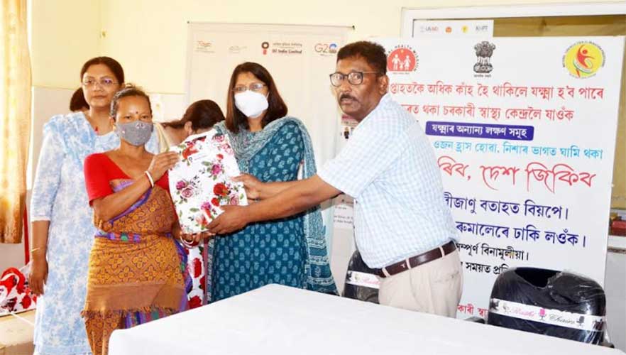Distribution of Hygiene Kits across Assam by Pipeline Sphere, Oil India Limited during Swachhata Pakhwada 2023 12 15oil pakhwada