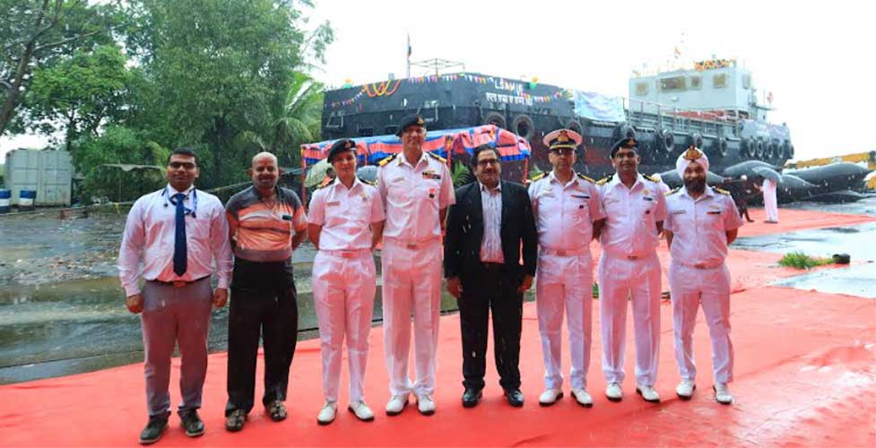 LAUNCH OF SECOND ACTCM BARGE, YARD 126 (LSAM 16) AT M/S SURYADIPTA PROJECTS PVT LTD, THANE 13 20navy launch1