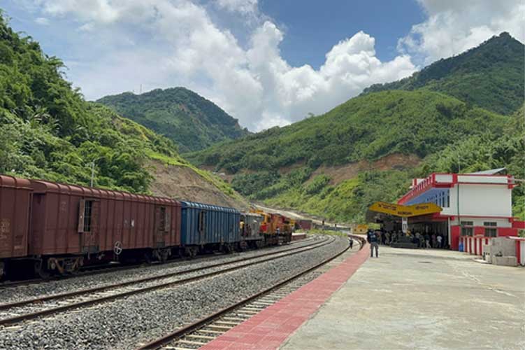 Eastern Railway Leads with 16.11% Growth in Freight Loading Among Zonal Railways in FY 2024-25