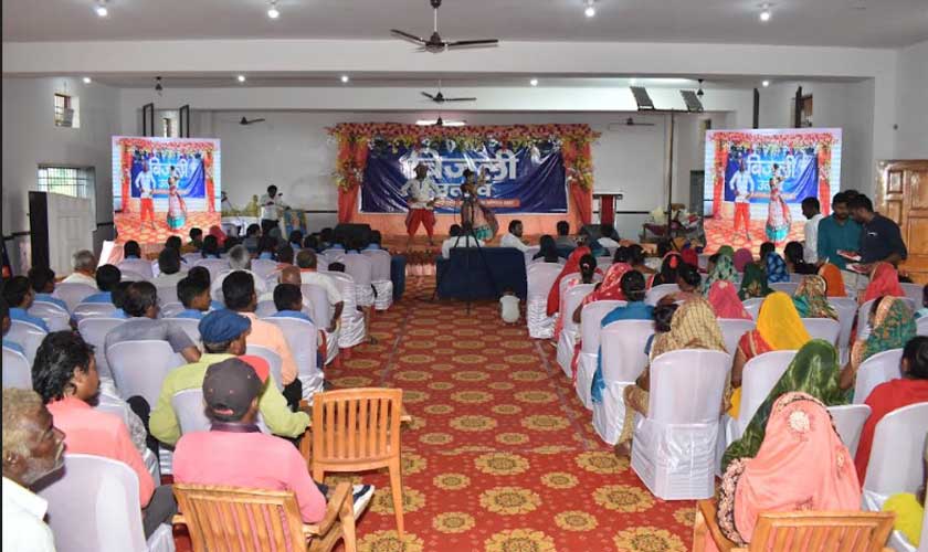 'Bijli Utsav' organized by REC in Chhattisgarh as a part of Azadi Ka Amrit Mahotsav 5 26rec celebrate1
